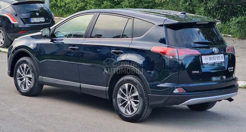 Toyota RAV 4 2.5HYBRID/4WD