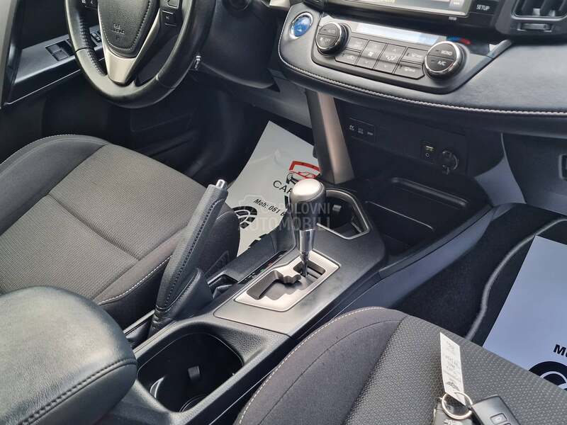 Toyota RAV 4 2.5HYBRID/4WD