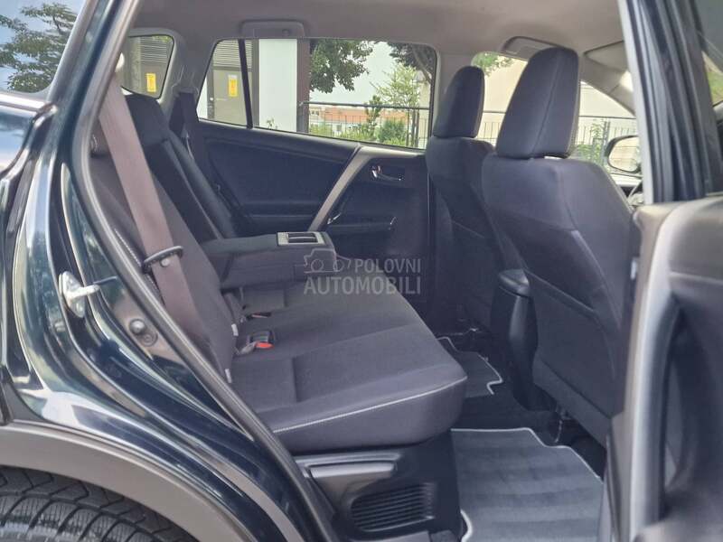 Toyota RAV 4 2.5HYBRID/4WD