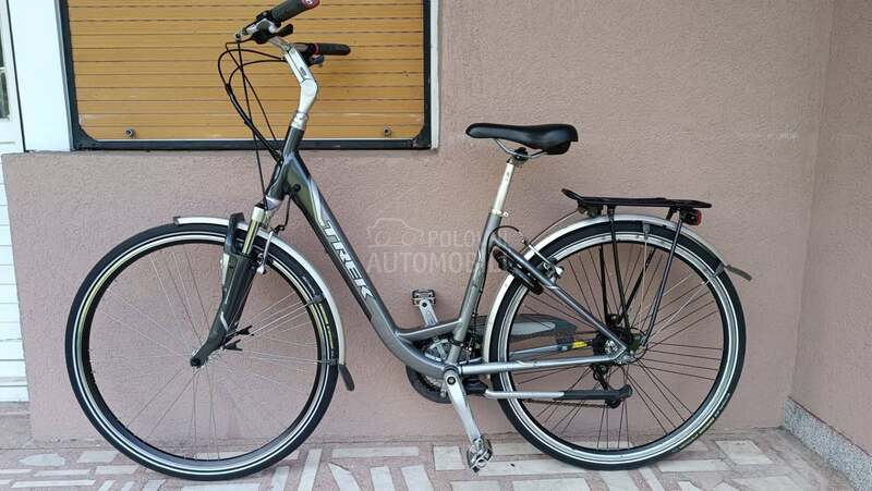 Trek Navigator Deore 3x8