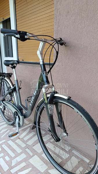 Trek Navigator Deore 3x8