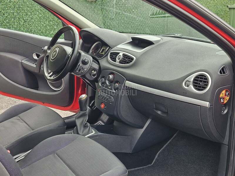 Renault Clio 1.2B /T.O.P/