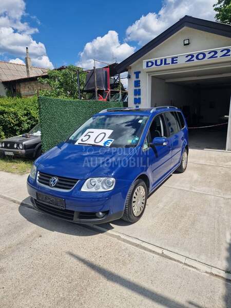 Volkswagen Touran BAS DOBAR