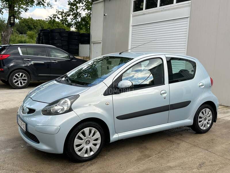 Toyota Aygo 1.0 VVTI