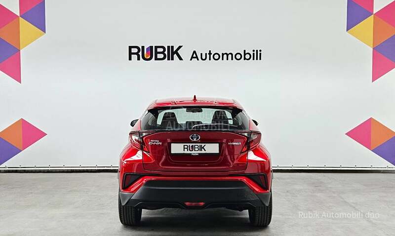 Toyota C-HR 1.8 Hybrid AT