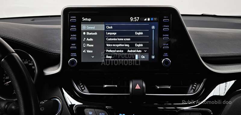 Toyota C-HR 1.8 Hybrid AT