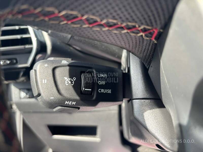 DS 7 1.6/Performance Line