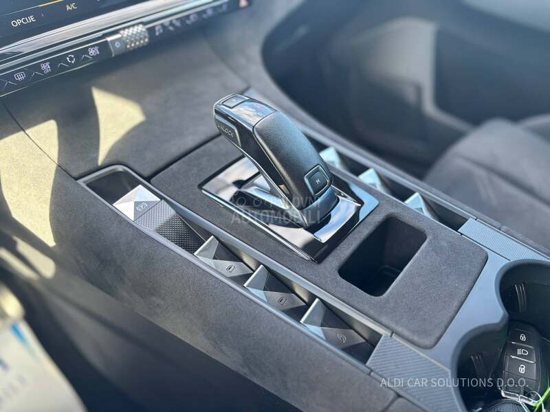 DS 7 1.6/Performance Line