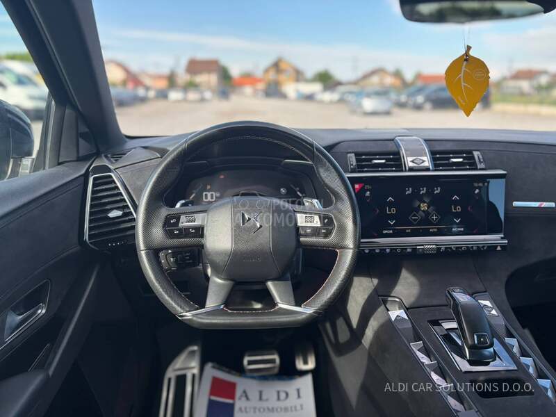 DS 7 1.6/Performance Line
