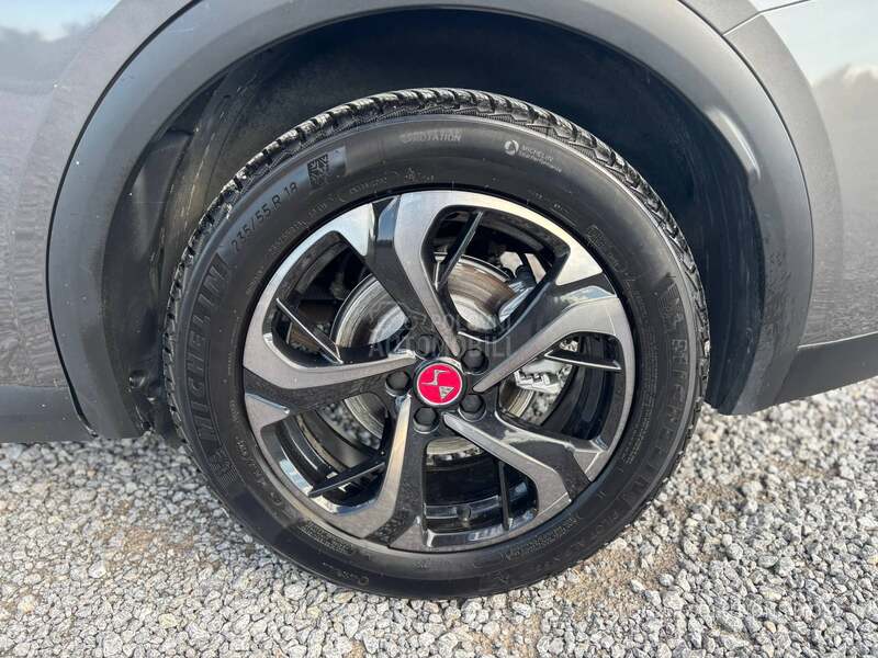 DS 7 1.6/Performance Line