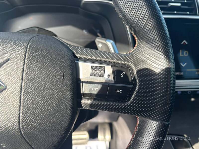 DS 7 1.6/Performance Line