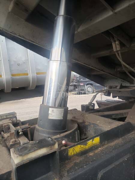 Mercedes Benz Atego 26/28 orginal kiper