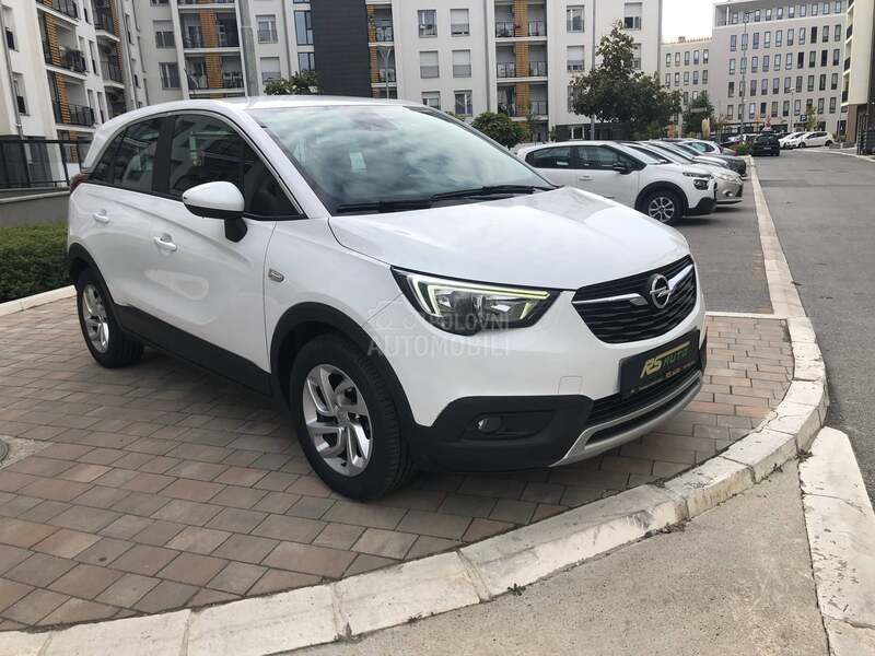 Opel Crossland X  N1 crosower