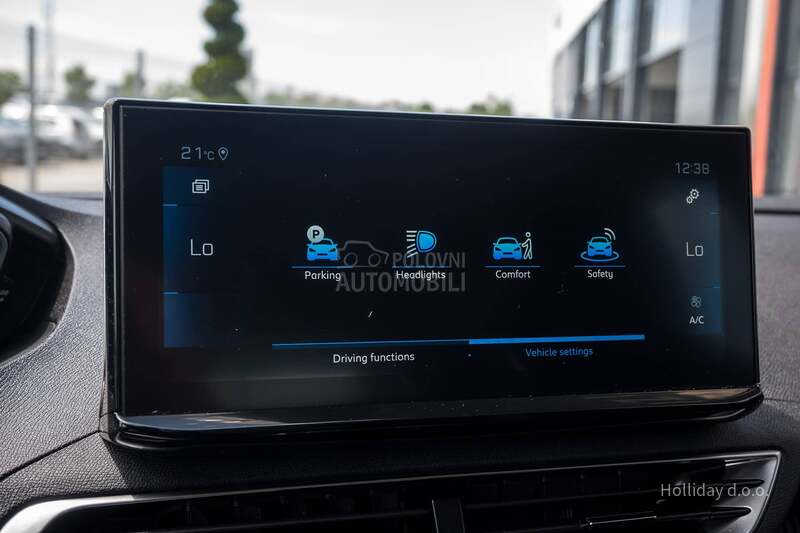 Peugeot 5008 1.5BlueHDI Aut Kam
