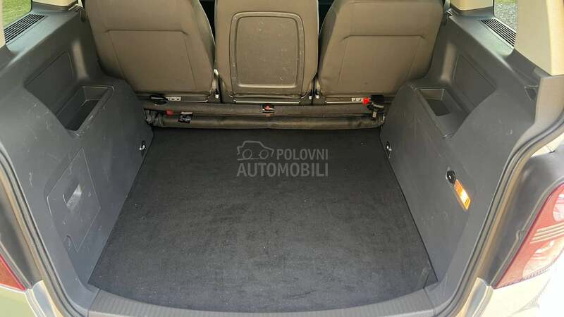 Volkswagen Touran 1.4