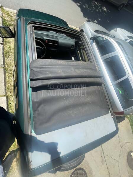 Suzuki Jimny 1.3b