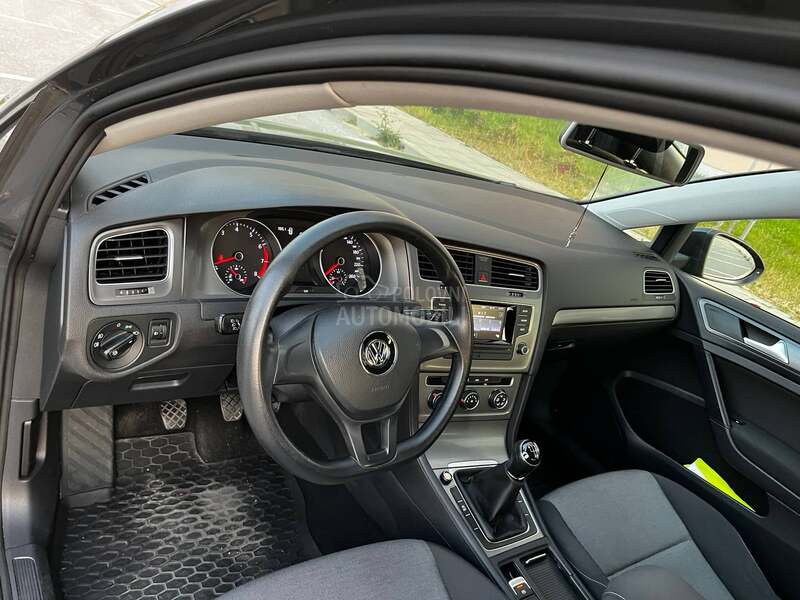 Volkswagen Golf 7 1.2 TSI/ N O V