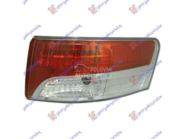 STOP LAMPA SPOLJASNJA (DEPO) za Toyota Avensis od 2008. do 2012. god.