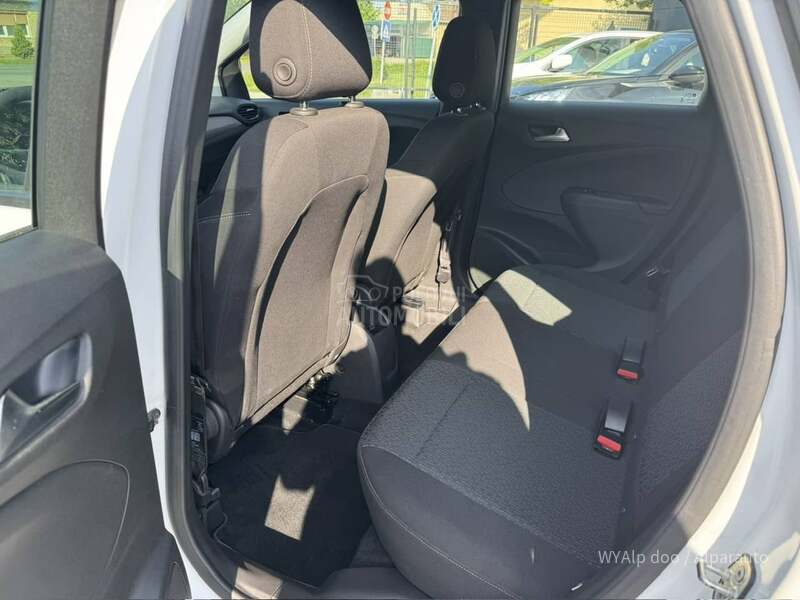 Opel Crossland X  1.2