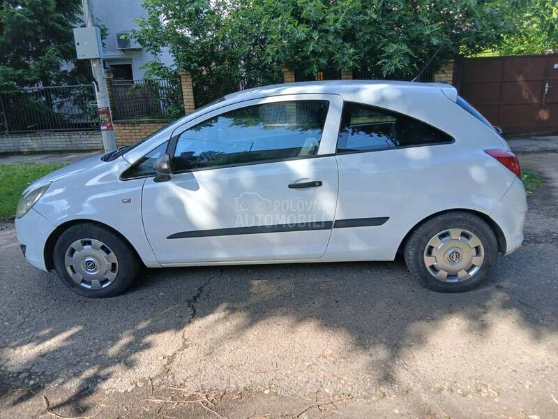 Opel Corsa D 1.3  M JET