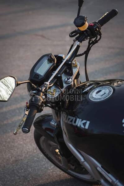 Suzuki SV650