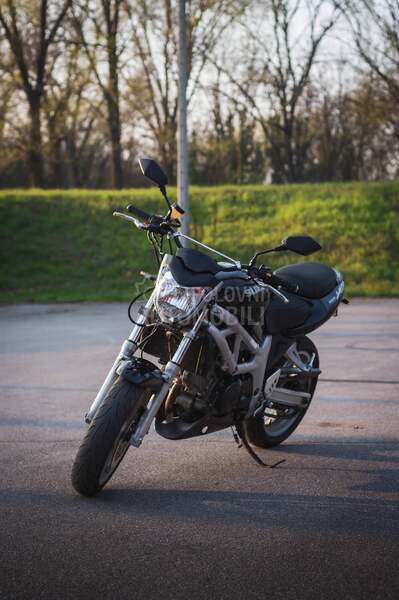 Suzuki SV650
