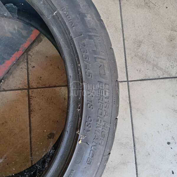 Taurus 235/45 R18 Letnja