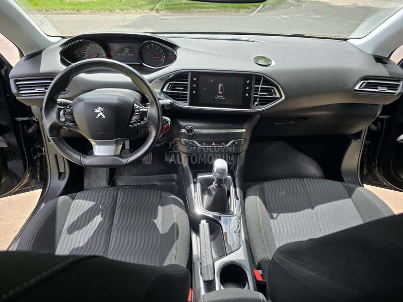 Peugeot 308 1,6i