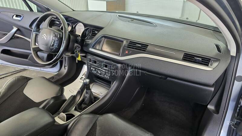 Citroen C5 1.6 HDI  N A V I