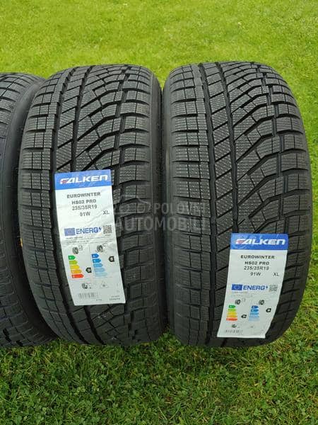 Falken 235/35 R19 Zimska