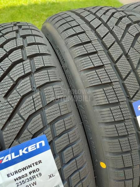 Falken 235/35 R19 Zimska