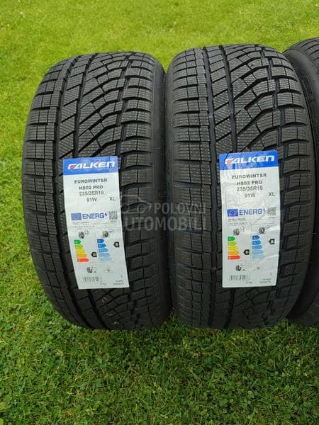 Falken 235/35 R19 Zimska