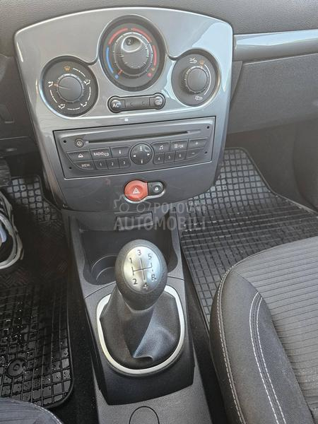 Renault Clio Clio 1.1