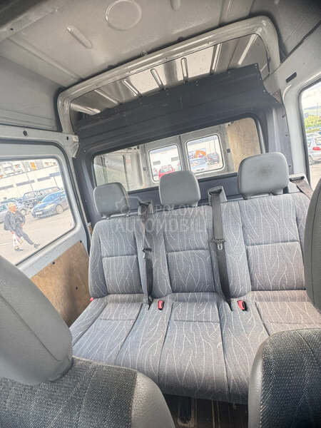 Mercedes Benz Sprinter 