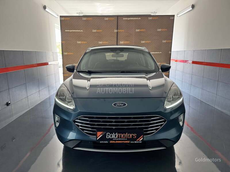Ford Kuga 2.0 HIBRID TITANIUM