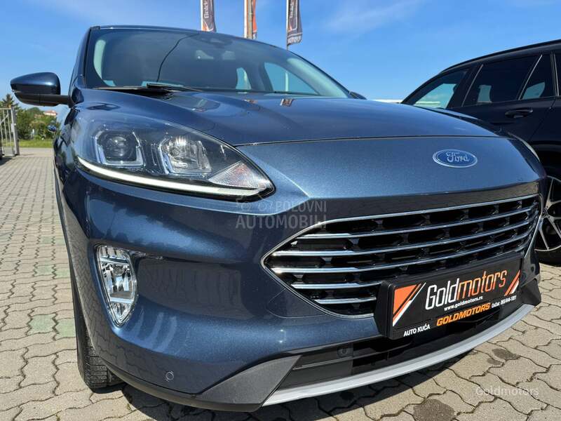 Ford Kuga 2.0 HIBRID TITANIUM