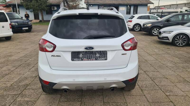 Ford Kuga 2.0d 4x4 PANO/XSEN