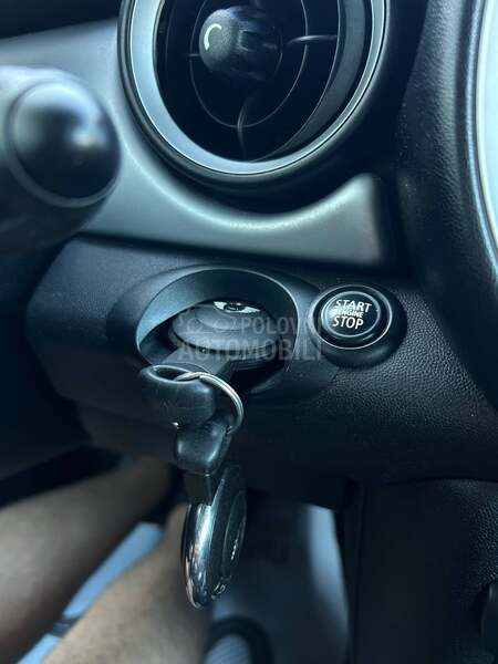 MINI One 