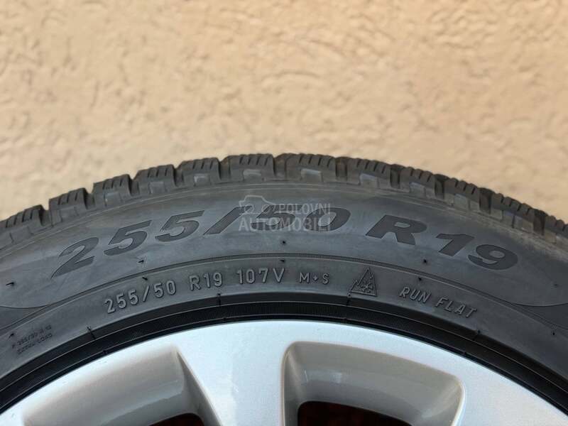Pirelli 255/50 R19 Zimska