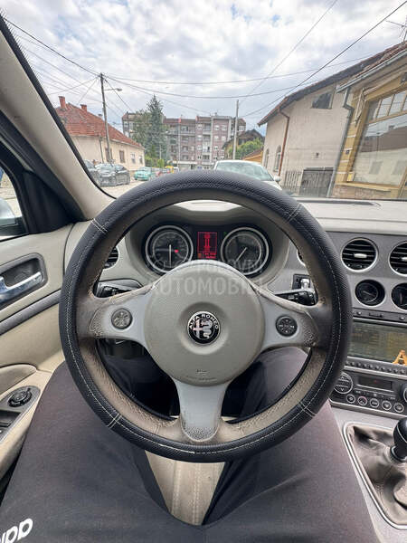 Alfa Romeo 159 