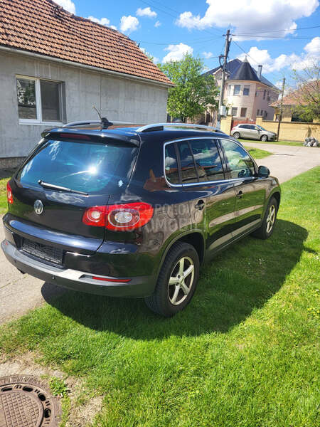 Volkswagen Tiguan 2.0 TSI