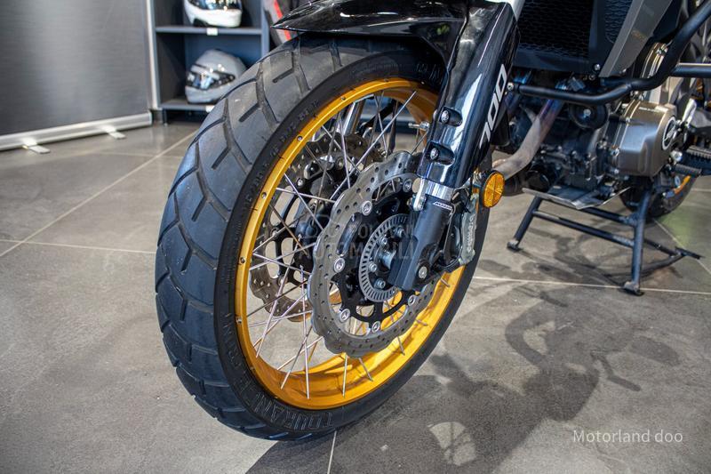 QJMOTOR SRT 700SX TEST