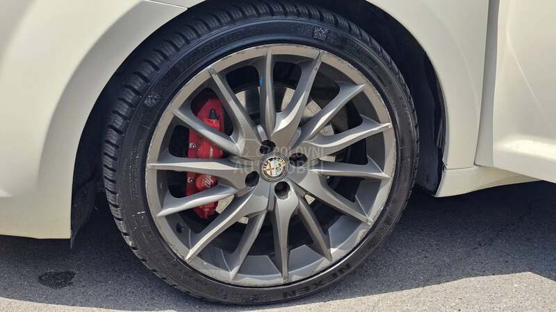 Alfa Romeo MiTo quadrifoglio