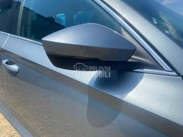 retrovizor za Škoda Superb