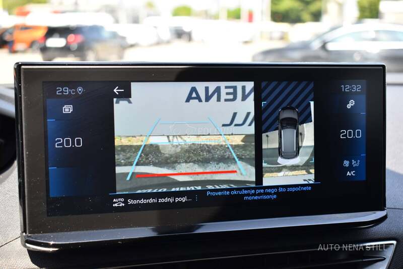 Peugeot 3008 1.2 Active AT