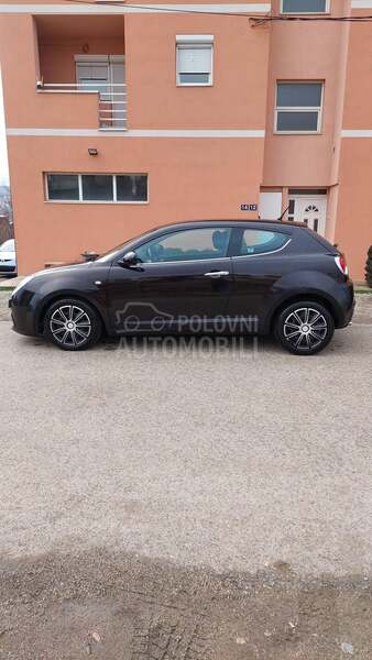 Alfa Romeo MiTo Mito 1.4b multiair