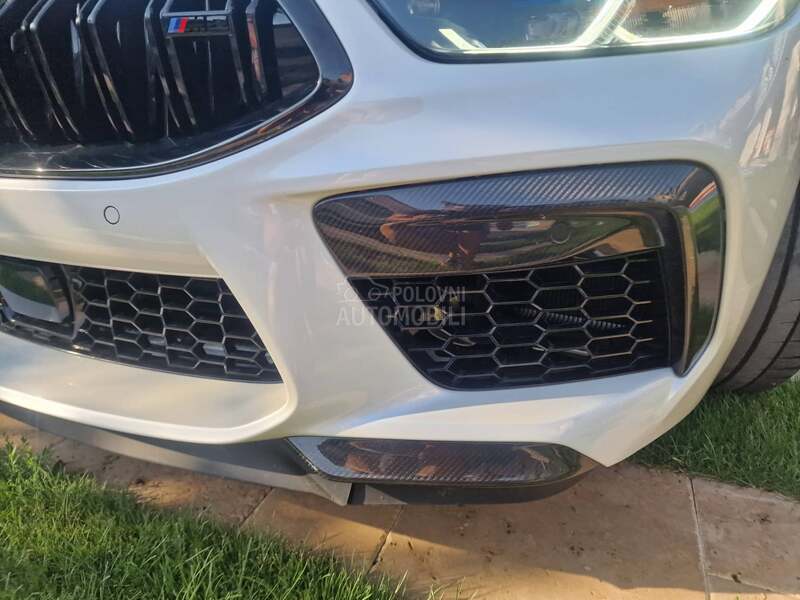 BMW M 850i 