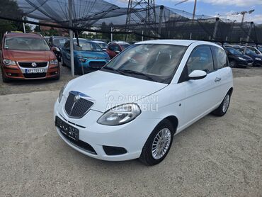 Lancia Ypsilon MATIK