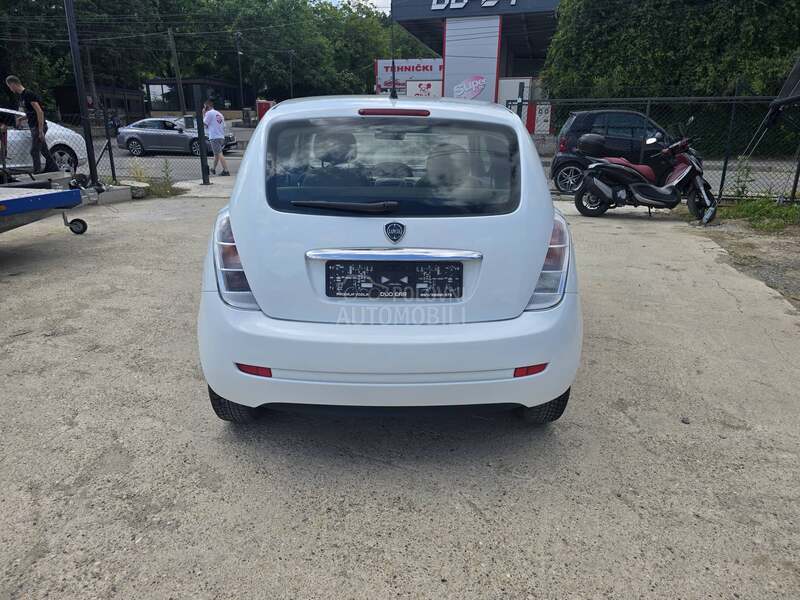 Lancia Ypsilon MATIK