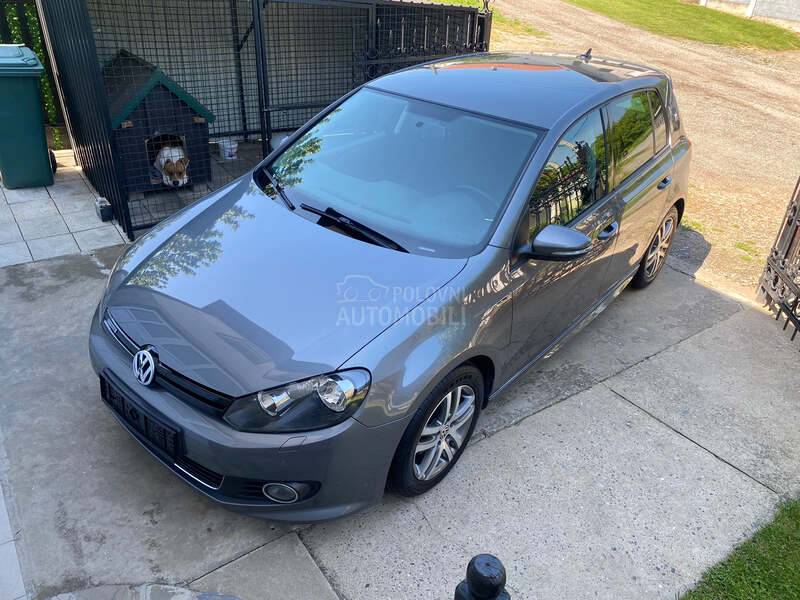 Volkswagen Golf 6 1.6 TDI R-line